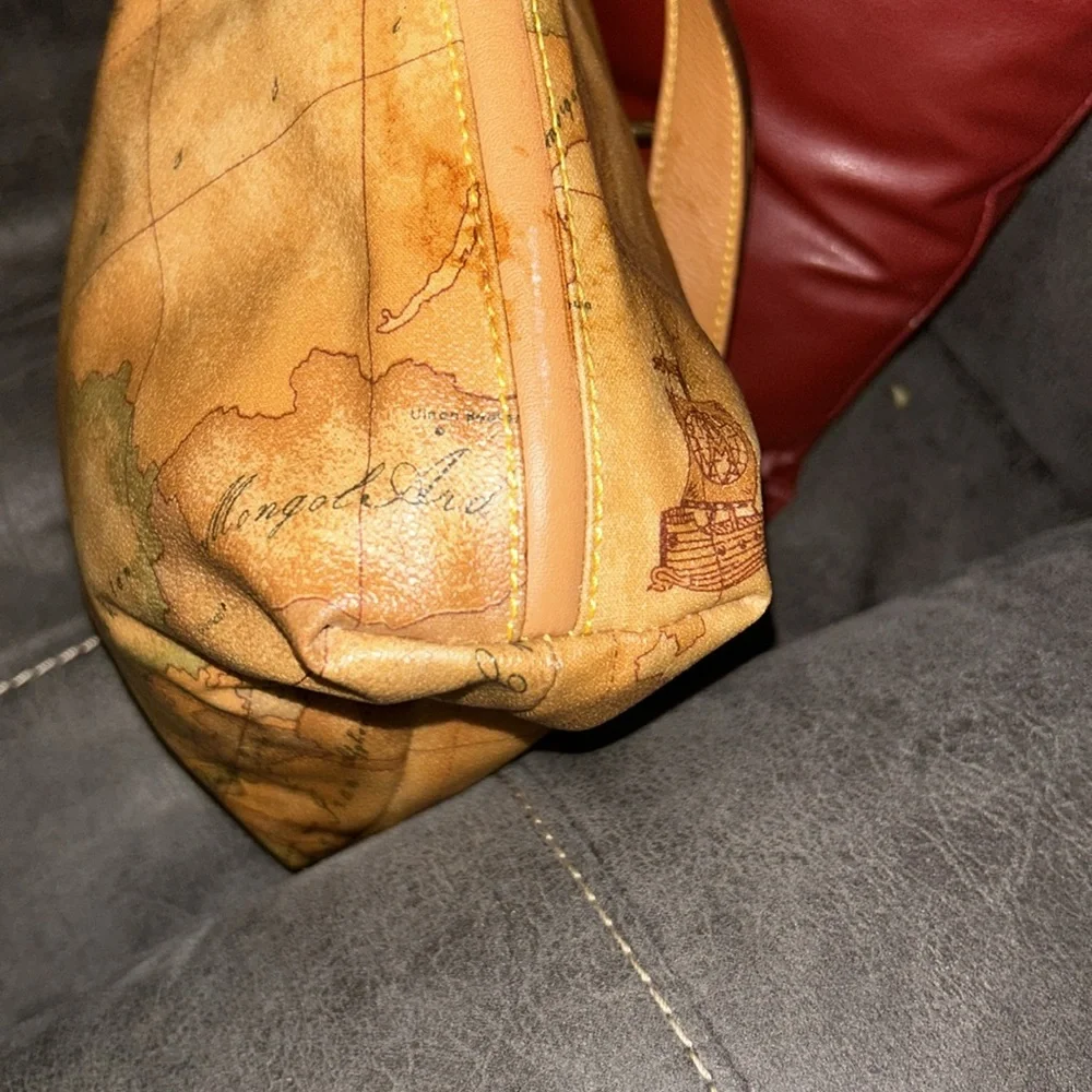 Alviero Martini 1A Classe Geo World Map Shoulder Bag Purse Coated Canvas Leather - Picture 6 of 16